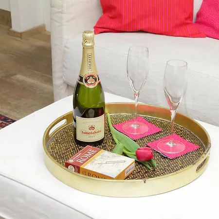 Fiori D'aria Studio Apartment *